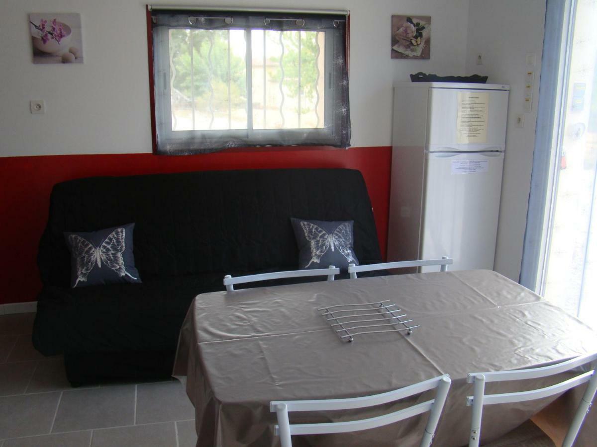 Studio/Gite Les Papillons Lablachere Luaran gambar