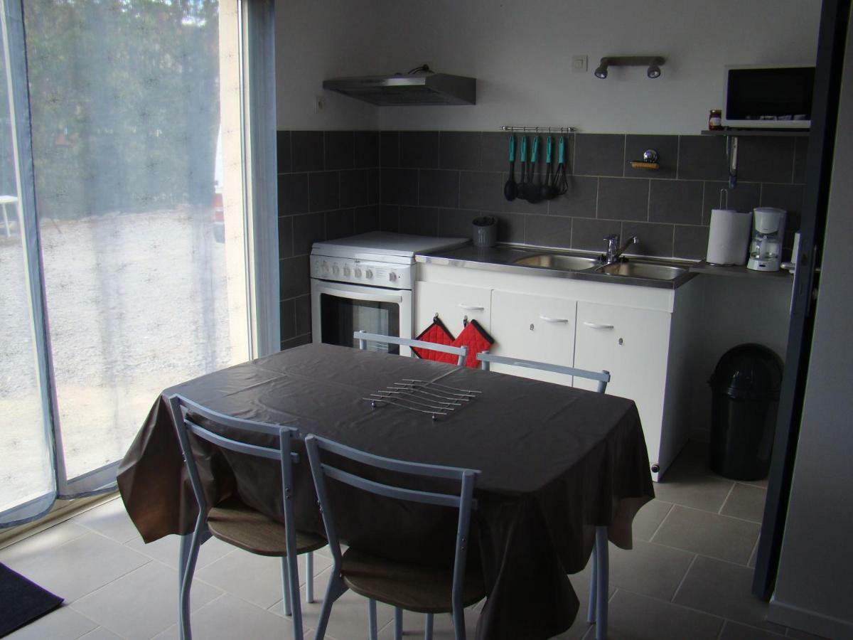 Studio/Gite Les Papillons Lablachere Luaran gambar